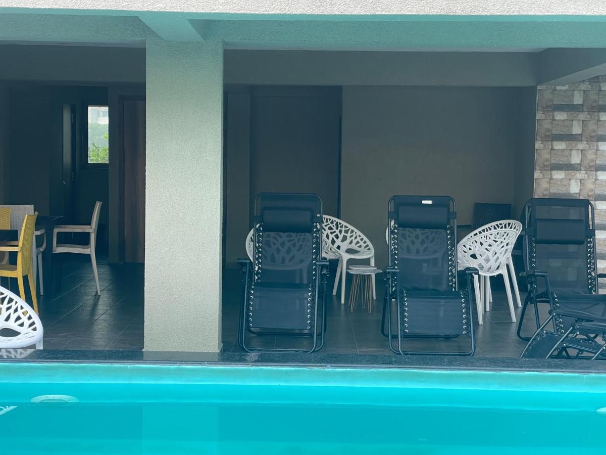 Neville'S Villa - Pet Friendly With Pool Alībāg Ngoại thất bức ảnh